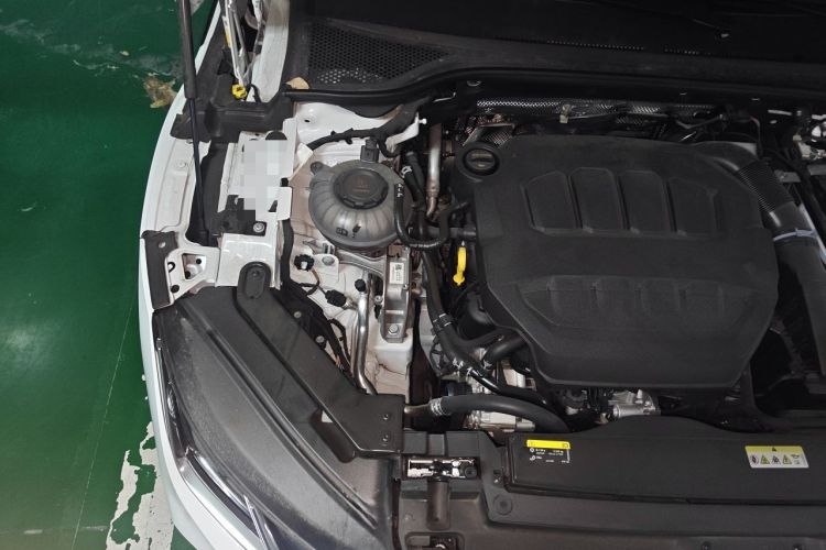 Used Volkswagen FAW-Volkswagen CC 2026 Model, 30 Million Units—Selected, 380TSI, Dazzling Engine Bay Right