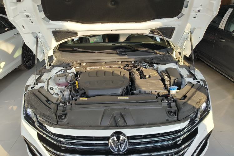 Used Volkswagen FAW-Volkswagen CC 2026 Model, 30 Million Units—Selected, 330TSI, Glamorous Engine Bay