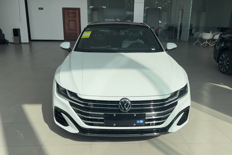 Used Volkswagen FAW-Volkswagen CC 2026 Model, 30 Million Units—Selected, 330TSI, Glamorous Exterior 1