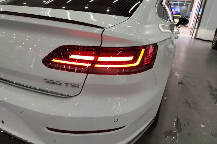Used Volkswagen FAW-Volkswagen CC 2026 Model, 30 Million Units—Selected, 380TSI, Dazzling Exterior 3