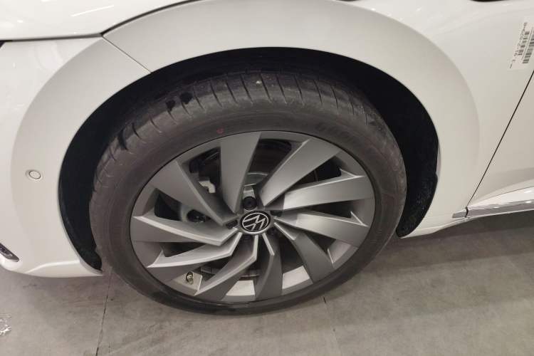 Used Volkswagen FAW-Volkswagen CC 2026 Model, 30 Million Units—Selected, 380TSI, Dazzling Exterior 4