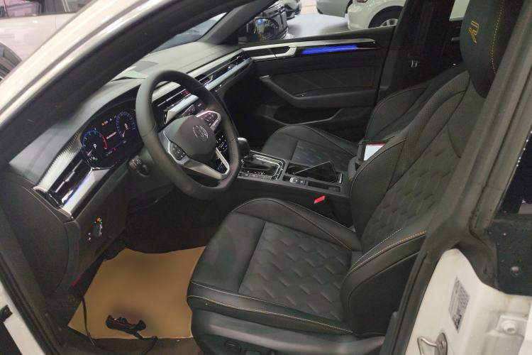 Used Volkswagen FAW-Volkswagen CC 2026 Model, 30 Million Units—Selected, 380TSI, Dazzling Left Front Seat