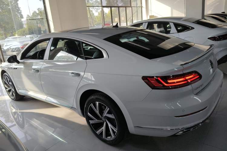 Used Volkswagen FAW-Volkswagen CC 2026 Model, 30 Million Units—Selected, 330TSI, Glamorous Left Side