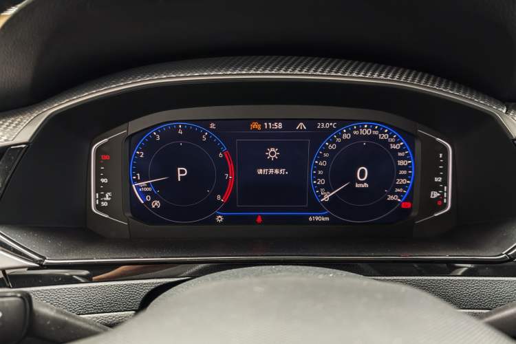 Used Volkswagen FAW-Volkswagen CC 2026 Model, 30 Million Units—Selected, 380TSI, Dazzling Odometer Close Up