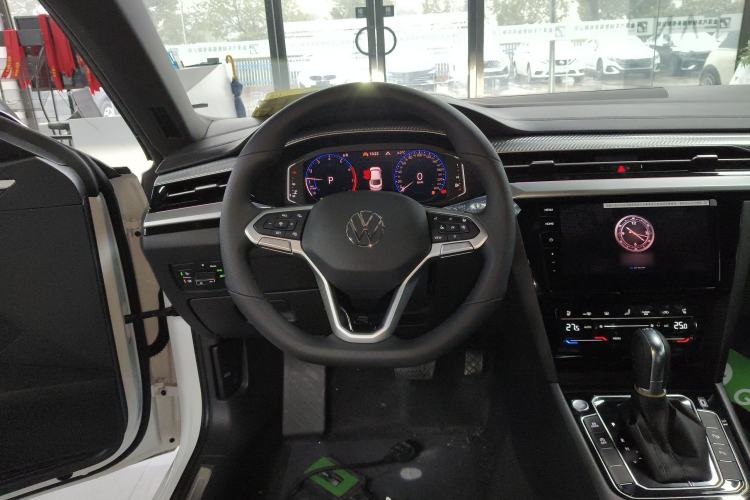 Used Volkswagen FAW-Volkswagen CC 2026 Model, 30 Million Units—Selected, 380TSI, Dazzling Steering Wheel