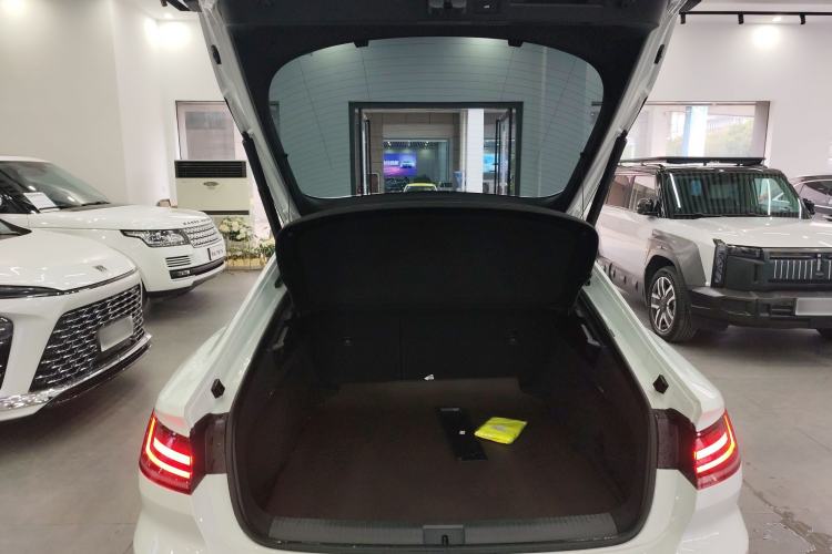 Used Volkswagen FAW-Volkswagen CC 2026 Model, 30 Million Units—Selected, 380TSI, Dazzling Trunk