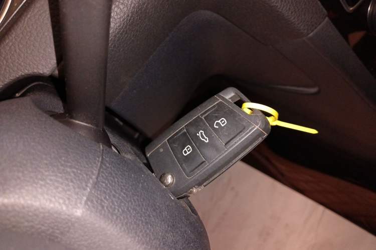 Used Volkswagen Golf 2019 1.8TSI Travel Edition Vehicle Key