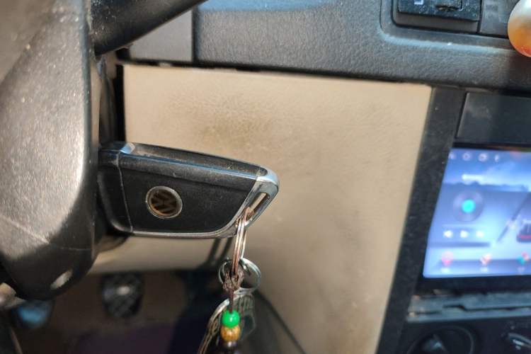 Used Volkswagen Golf 2004 1.6 Manual Fashion Model Vehicle Key
