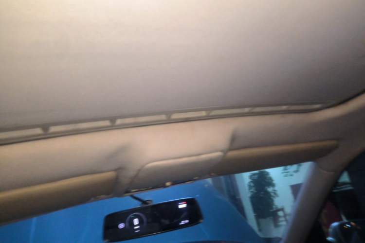 Used Volkswagen Golf 2005 1.8 Automatic Comfort Model Headliner