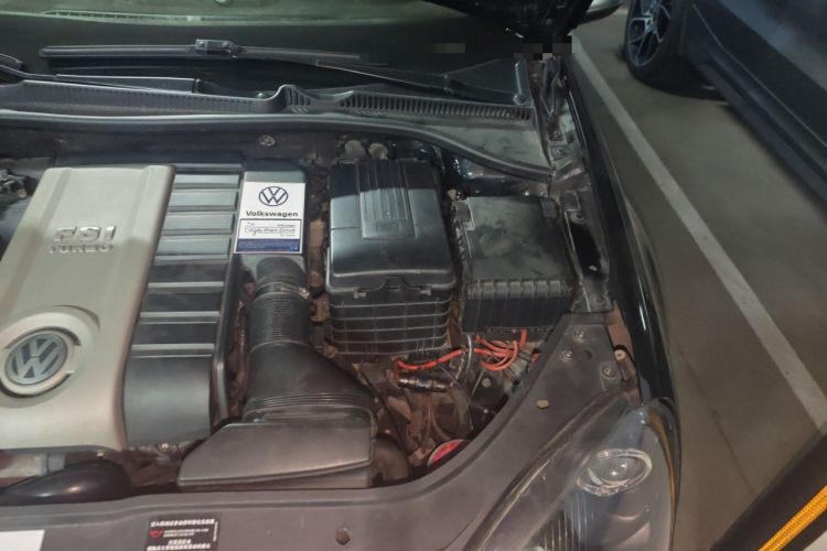 Used Volkswagen Golf 2006 GTI 2.0T Three-Door Model Engine Bay Left