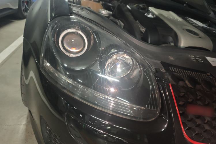 Used Volkswagen Golf 2006 GTI 2.0T Three-Door Model Right Front Headlight