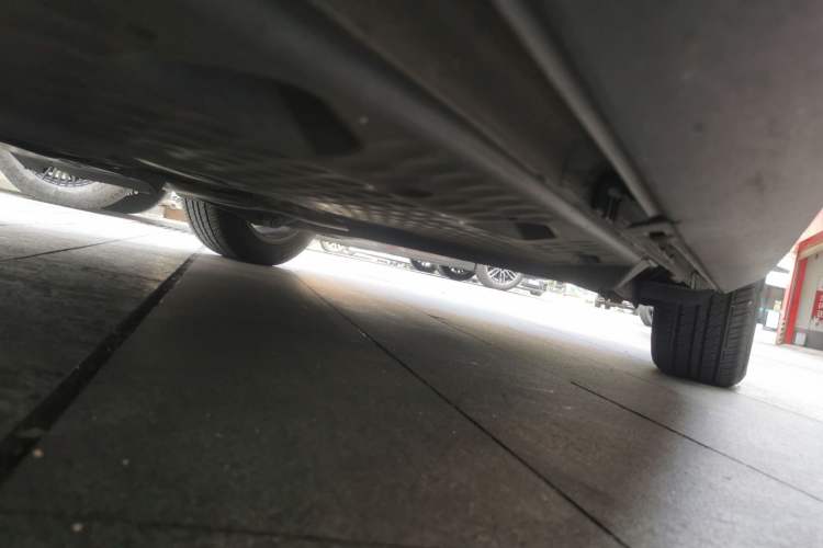 Used Volkswagen Golf 2010 1.6 Automatic Comfort Edition Chassis Front Left