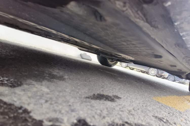 Used Volkswagen Golf 2010 1.6 Automatic Comfort Edition Chassis Rear Left
