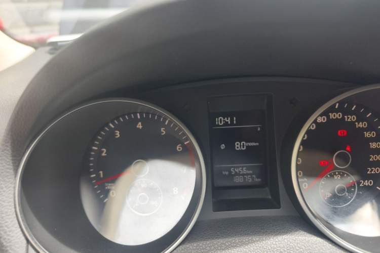 Used Volkswagen Golf 2010 1.4 TSI Manual Comfort Model Instrument Cluster