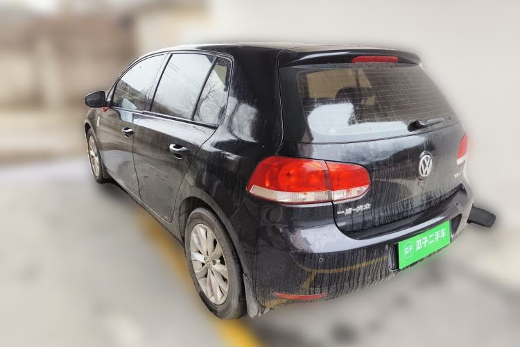 Used Volkswagen Golf 2010 1.6 Automatic Comfort Edition Rear Left 45 Deg