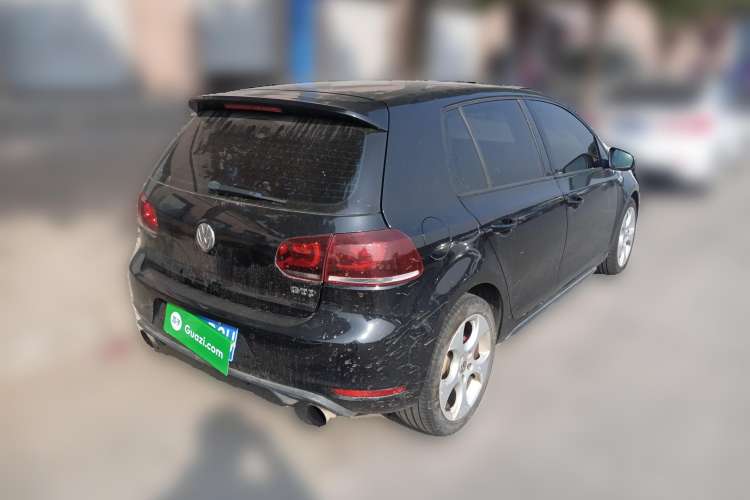Used Volkswagen Golf 2010 2.0 TSI GTI Rear Right 45 Deg