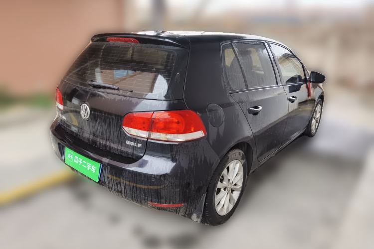 Used Volkswagen Golf 2010 1.6 Automatic Comfort Edition Rear Right 45 Deg