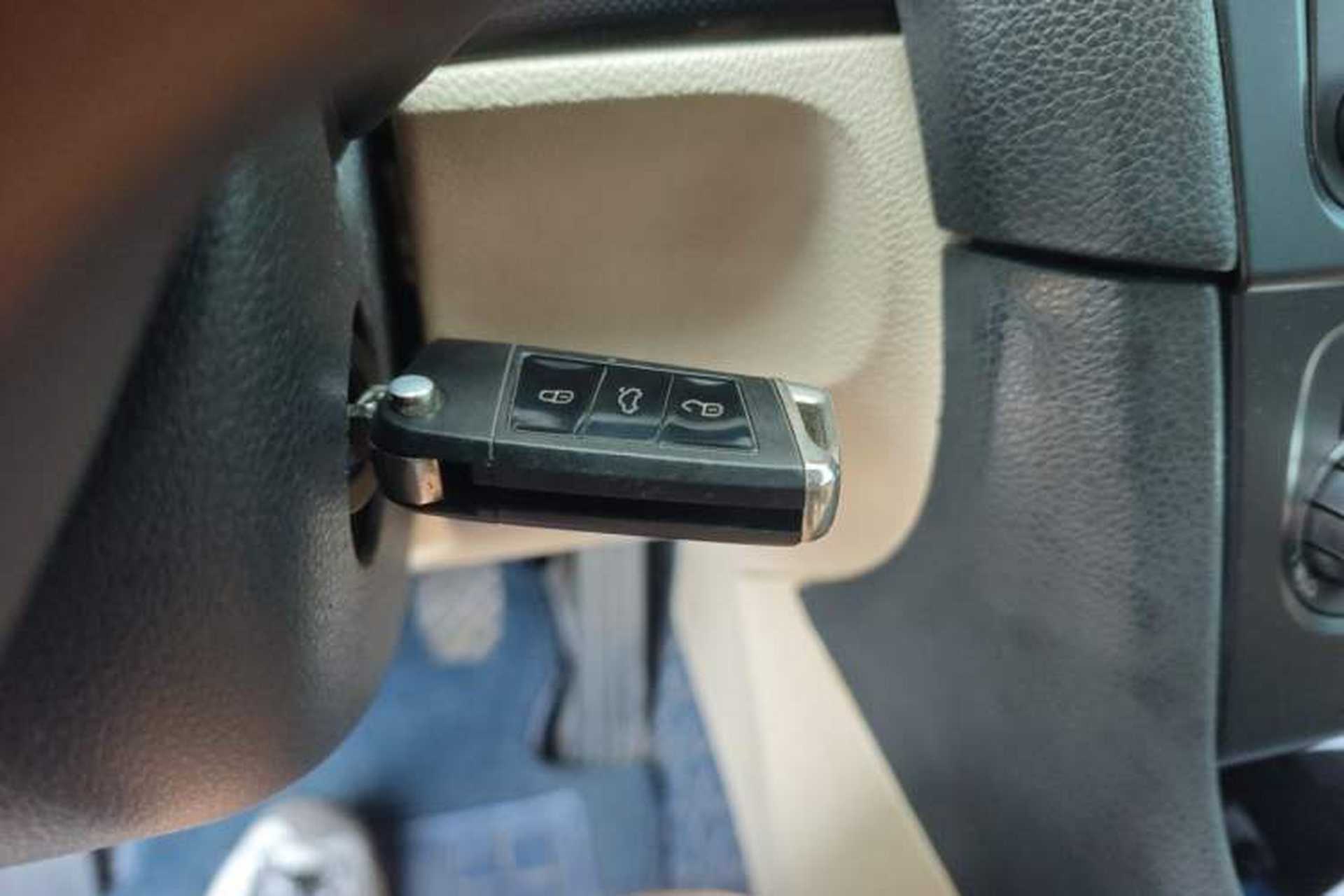 Used Volkswagen Golf 2010 1.6 Manual Comfort Version Vehicle Key