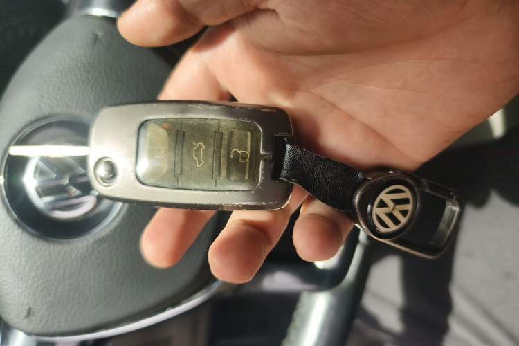 Used Volkswagen Golf 2010 1.6 Manual Fashion Model Vehicle Key