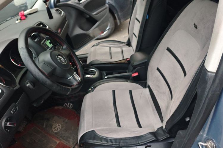 Used Volkswagen Golf 2010 1.6 Automatic Comfort Edition Left Front Seat
