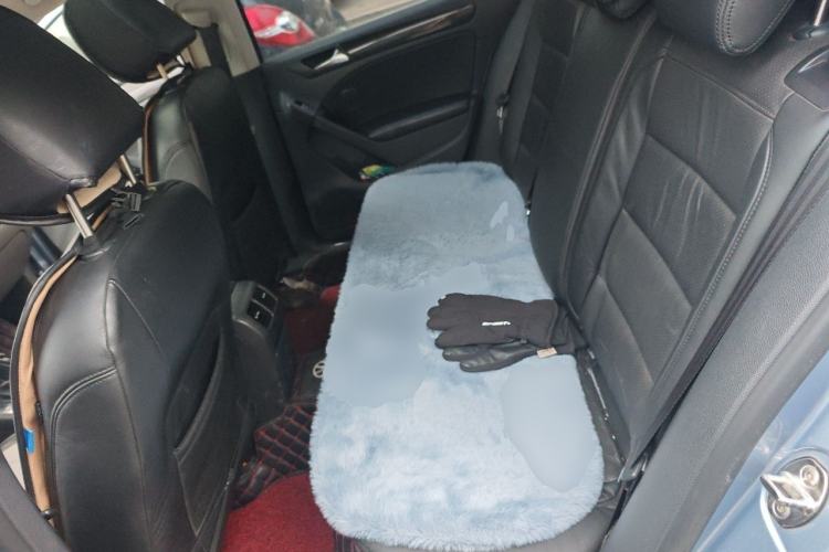 Used Volkswagen Golf 2010 1.6 Automatic Comfort Edition Left Rear Seat