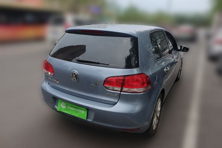 Used Volkswagen Golf 2010 1.6 Automatic Comfort Edition Rear Right 45 Deg