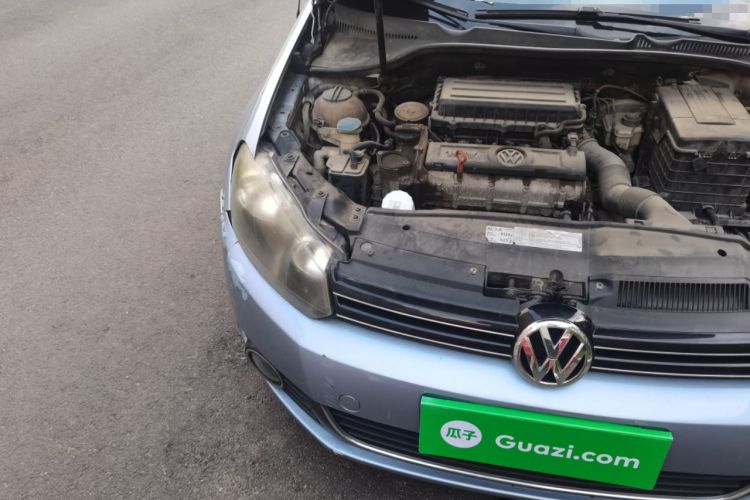Used Volkswagen Golf 2010 1.6 Automatic Comfort Edition Right Front Headlight