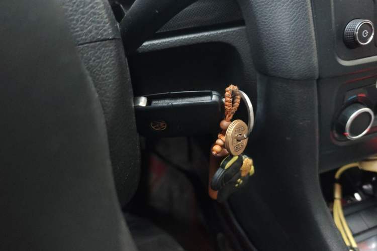 Used Volkswagen Golf 2010 1.6 Automatic Comfort Edition Vehicle Key
