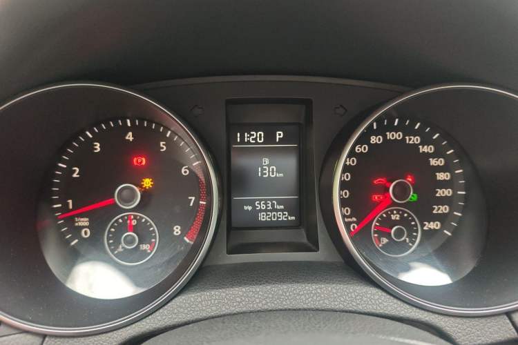 Used Volkswagen Golf 2010 1.4 TSI Automatic Comfort Model Instrument Cluster