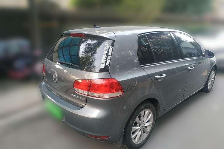 Used Volkswagen Golf 2010 1.4 TSI Automatic Luxury Model Rear Right 45 Deg
