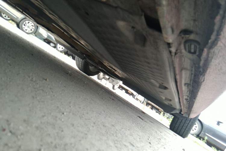 Used Volkswagen Golf 2010 1.6 Manual Comfort Version Chassis Front Left