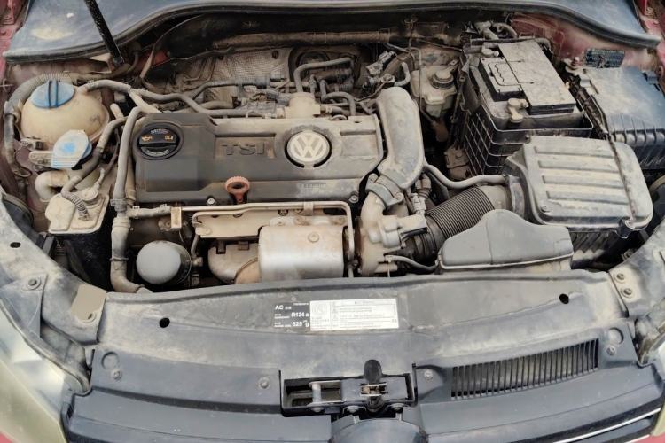 Used Volkswagen Golf 2010 1.4 TSI Automatic Comfort Model Engine Bay