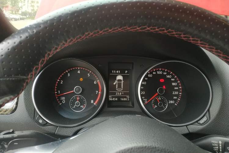 Used Volkswagen Golf 2010 2.0 TSI GTI Instrument Cluster