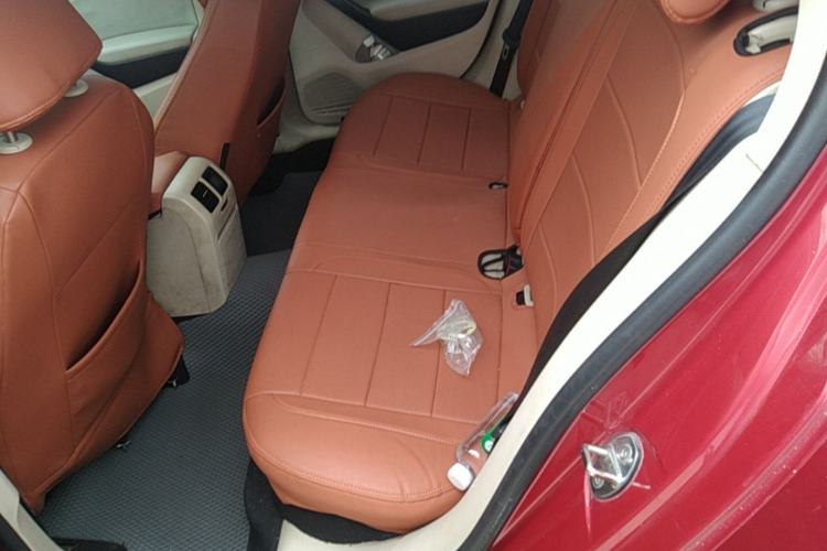Used Volkswagen Golf 2010 1.6 Manual Comfort Version Left Rear Seat