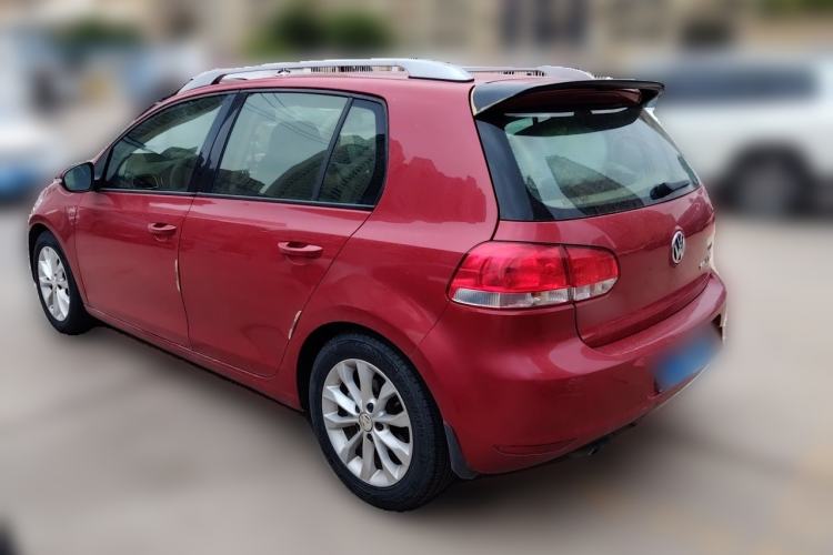 Used Volkswagen Golf 2010 1.4 TSI Automatic Comfort Model Rear Left 45 Deg
