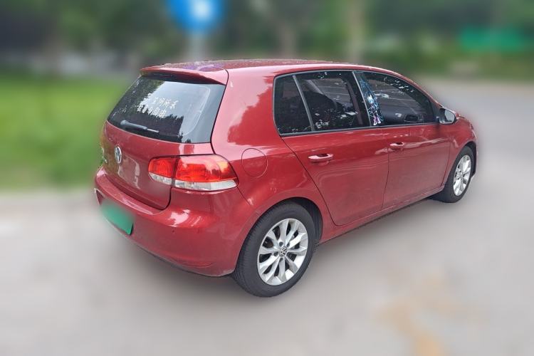 Used Volkswagen Golf 2010 1.6 Automatic Comfort Edition Rear Right 45 Deg