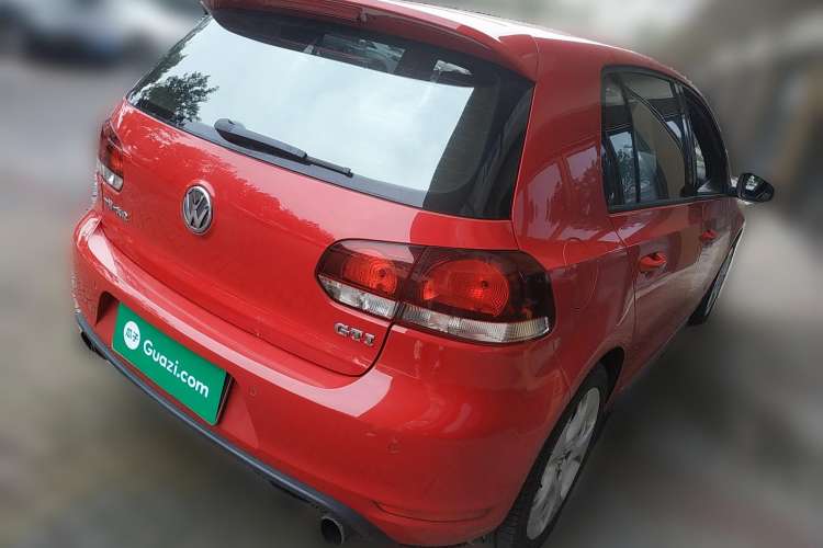 Used Volkswagen Golf 2010 2.0 TSI GTI Rear Right 45 Deg