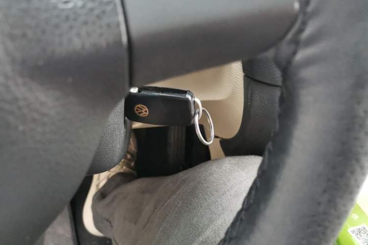 Used Volkswagen Golf 2010 1.4 TSI Automatic Comfort Model Vehicle Key