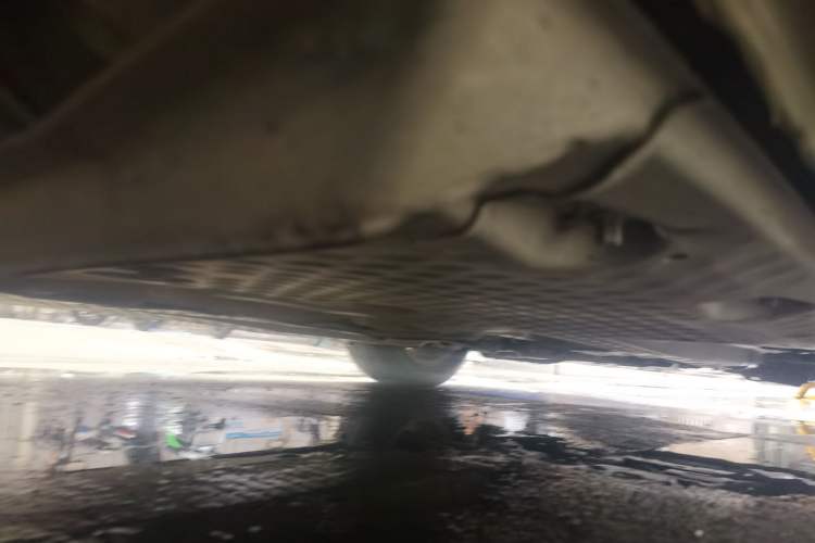 Used Volkswagen Golf 2010 1.6 Automatic Comfort Edition Chassis Front Left