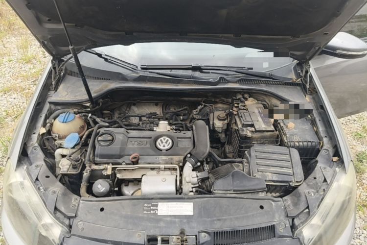 Used Volkswagen Golf 2010 1.4 TSI Automatic Comfort Model Engine Bay