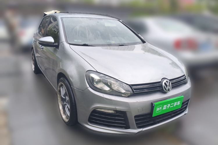 Used Volkswagen Golf 2010 1.4 TSI Automatic Comfort Model Front Right 45 Deg
