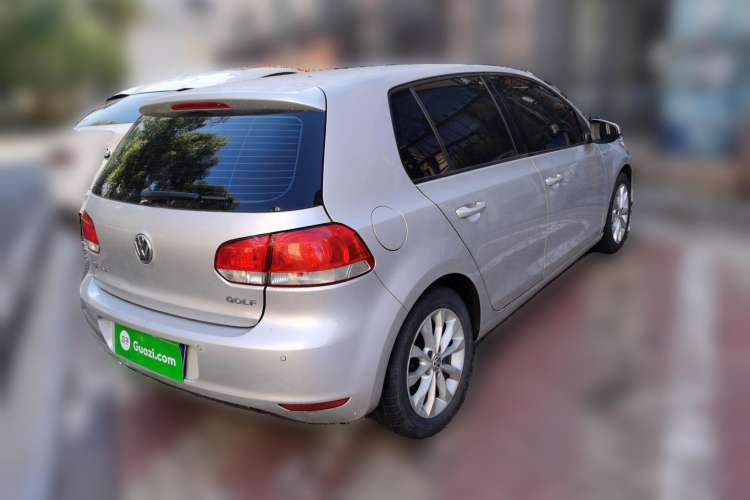 Used Volkswagen Golf 2010 1.4 TSI Automatic Comfort Model Rear Right 45 Deg