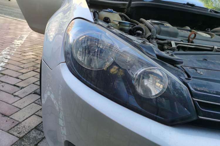 Used Volkswagen Golf 2010 1.4 TSI Automatic Comfort Model Right Front Headlight