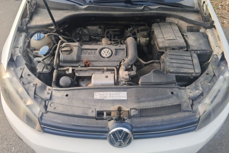 Used Volkswagen Golf 2010 1.4 TSI Automatic Comfort Model Engine Bay
