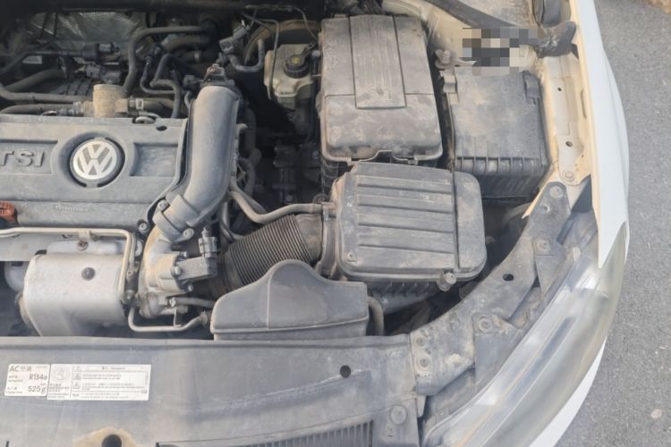 Used Volkswagen Golf 2010 1.4 TSI Automatic Comfort Model Engine Bay Left