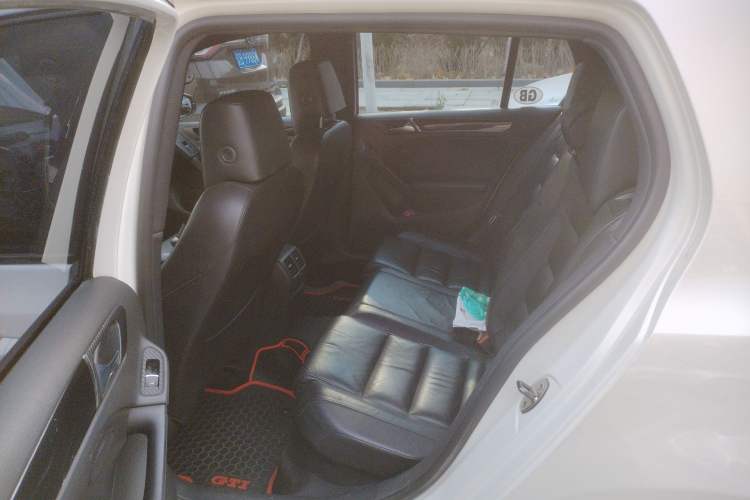 Used Volkswagen Golf 2010 2.0 TSI GTI Left Rear Seat