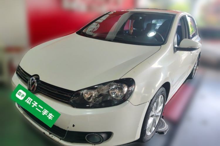 Used Volkswagen Golf 2010 1.4 TSI Automatic Comfort Model Guazi used car, China used car export, Used car for sale, Used cars, Cheapest cars for sale