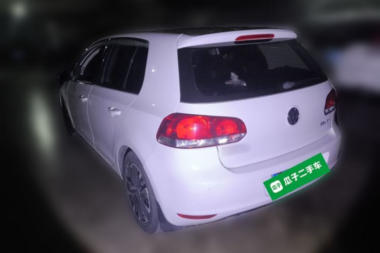 Used Volkswagen Golf 2010 1.4 TSI Automatic Luxury Model Rear Left 45 Deg