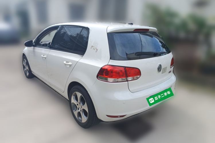 Used Volkswagen Golf 2010 1.4 TSI Automatic Comfort Model Rear Left 45 Deg