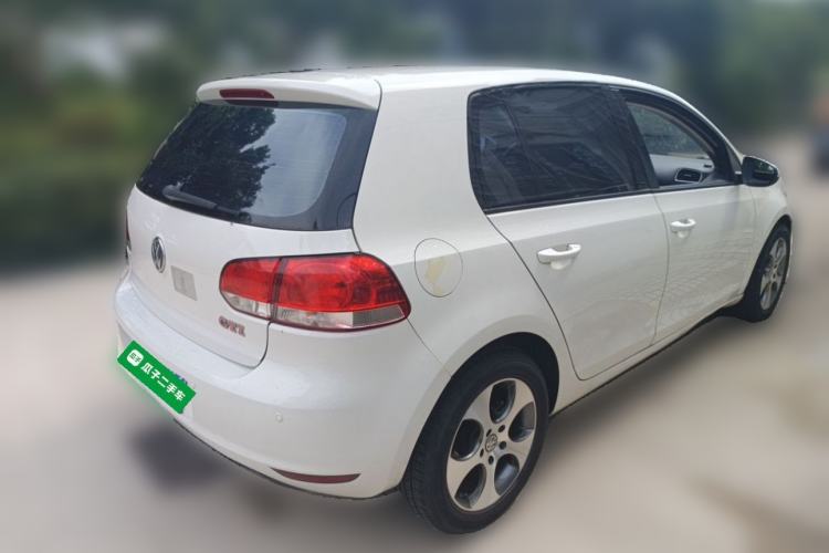 Used Volkswagen Golf 2010 1.4 TSI Automatic Comfort Model Rear Right 45 Deg